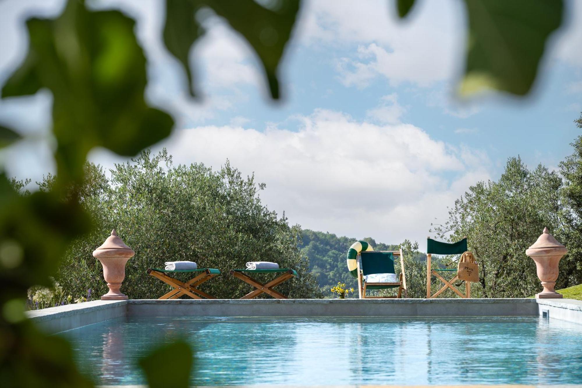 Casavilla Rentals By Torre A Cona Rignano sullʼArno Екстериор снимка
