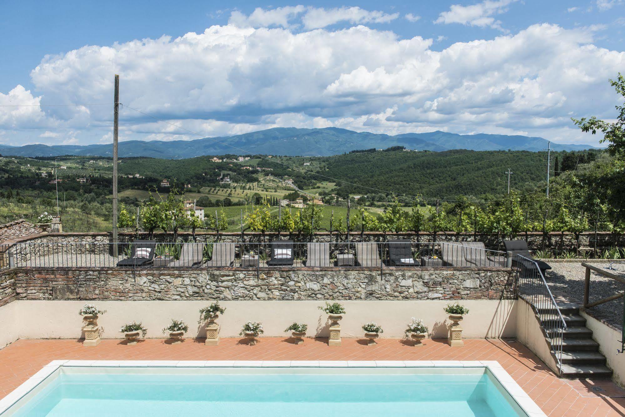 Casavilla Rentals By Torre A Cona Rignano sullʼArno Екстериор снимка