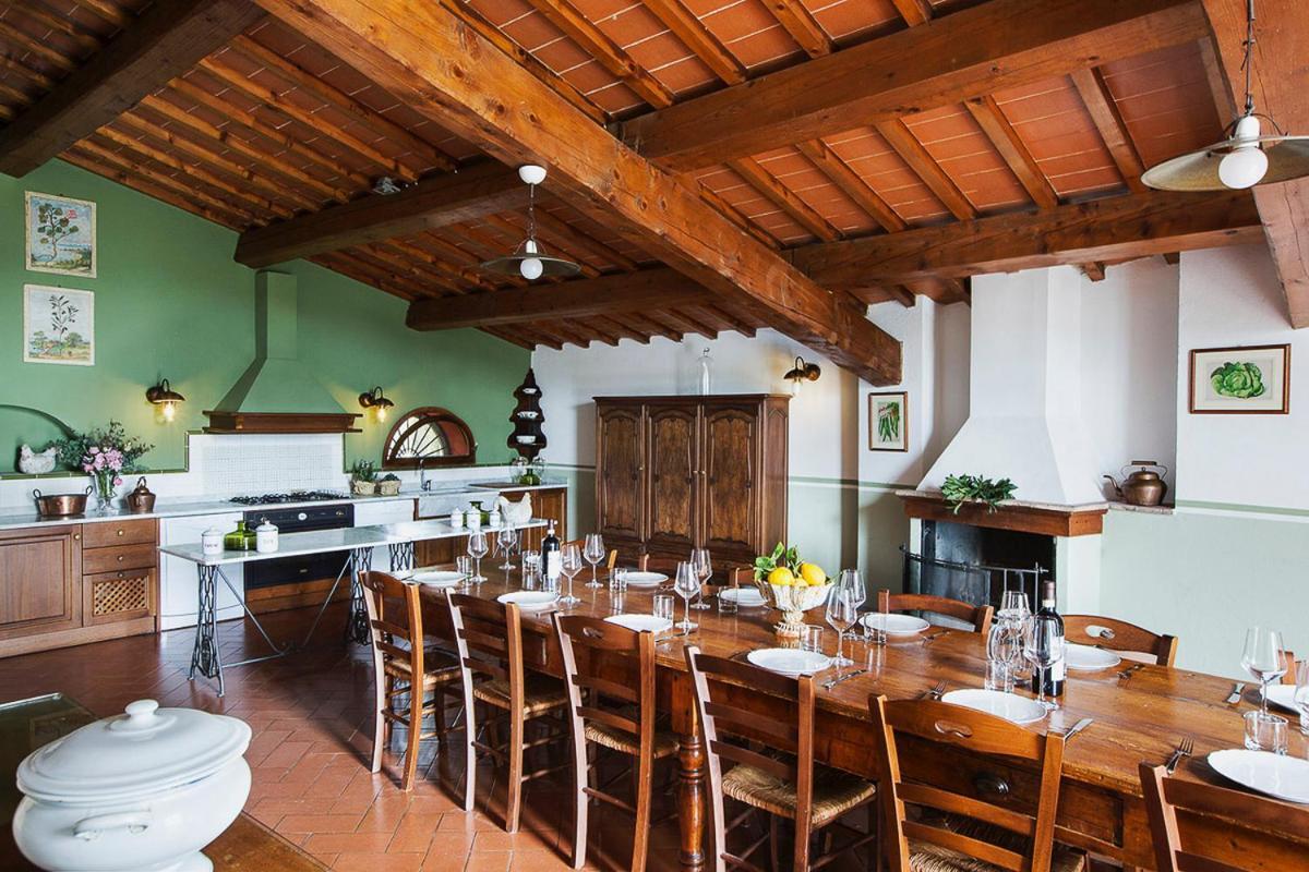 Casavilla Rentals By Torre A Cona Rignano sullʼArno Екстериор снимка